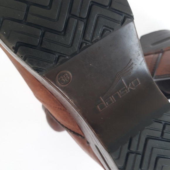 Dansko Leather Professional Nursing Shoes Brown - Picture 7 of 9